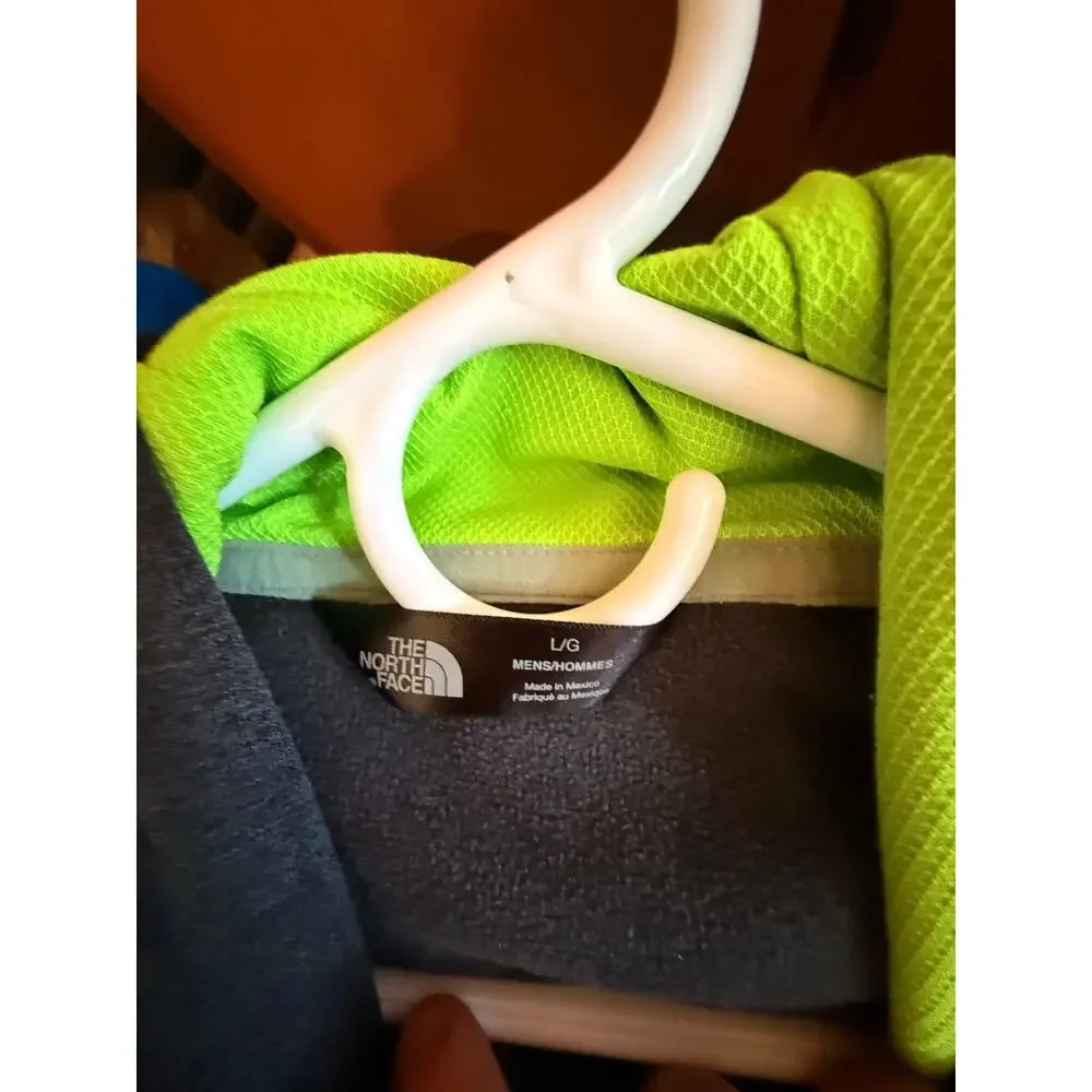 Northface Men’s Hoodie Size Large